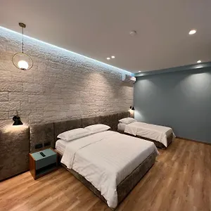  Hotel Bujtina Apsus Albania